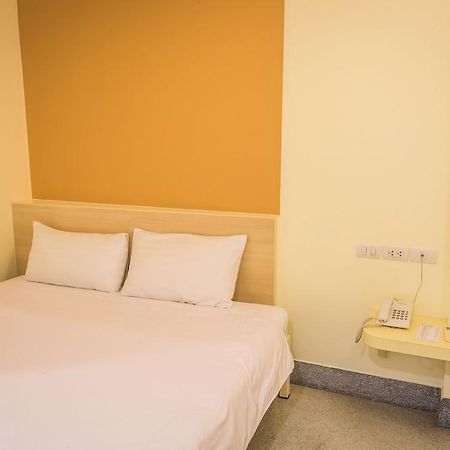 New Suanmali Hotel Bangkok Bagian luar foto