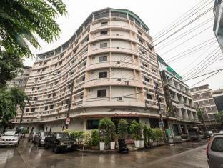 New Suanmali Hotel Bangkok Bagian luar foto